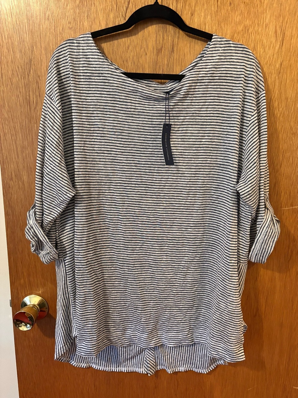 Adrienne Vittadini Navy & White Striped 100% Linen Roll-Tab Sleeve Top NWT - Picture 3 of 6